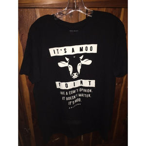 Friends "Cow's Opinion" T-shirt